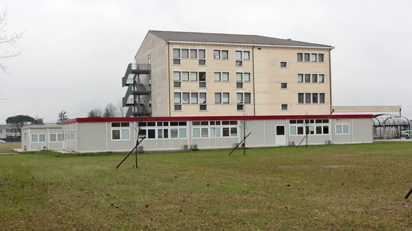 BELLUCO.CONTAINER SUCCURSALE ALBERGHIERO ABANO