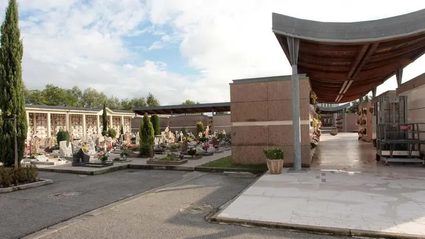 VIDO..VANDALI CIMITERO CASELLE VIDO.