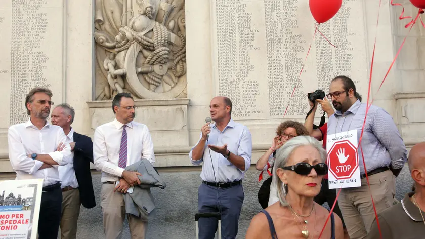 LIVIERI-AGENZIA BIANCHI-PADOVA - CORTEO PER OSPEDALE SANT'ANTONIO