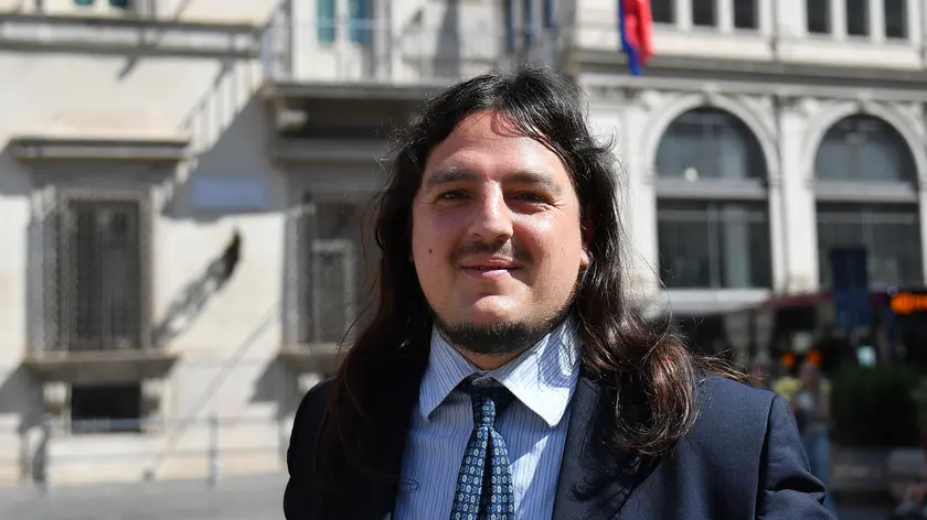 Il Sindaco di Bacoli Josi Gerardo Della Ragione arriva a Palazzo Chigi per lÕincontro con il ministro per la Protezione Civile e le Politiche del Mare Nello Musumeci Roma, 24 maggio 2024. ANSA/FABIO CIMAGLIA