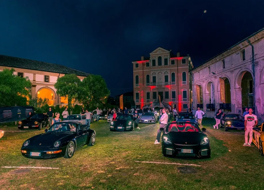 Vò (PD), 17 luglio 2020. Drive-in Porsche a Vò Vecchio. Nella foto: