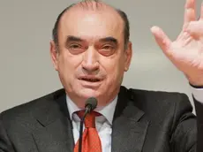 Il Direttore del Corriere delle Alpi Omar Monestier presenta il libro "Tassati e Maziati" di Giusepe Bortolussi segretario cgia di Mestre
