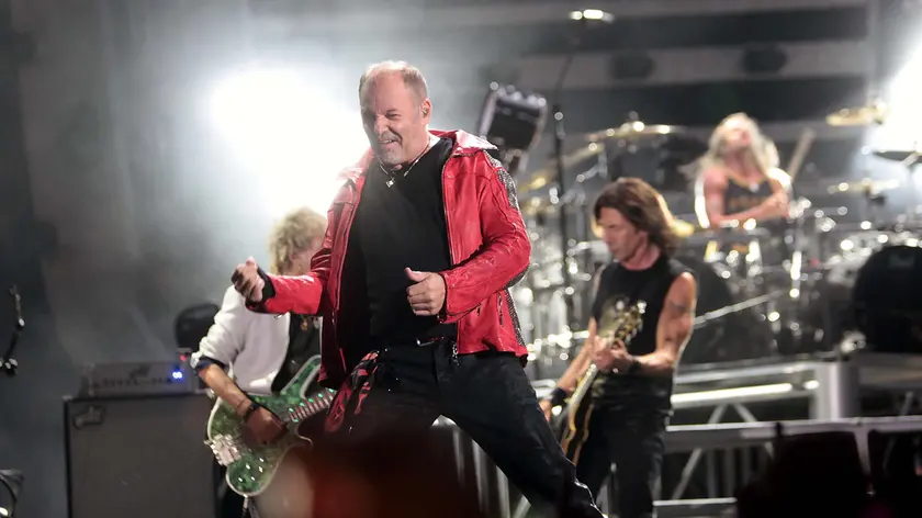 Vasco Rossi sul palco dell'Euganeo (foto Bianchi)