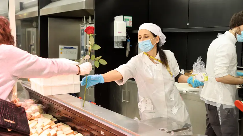 de polo agenzia foto film treviso rete studenti porta rosa lavoratori supermercati