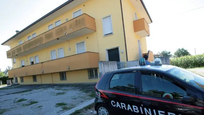 ConferenzaStampa carabinieri per arresto cinese 12-09-2013