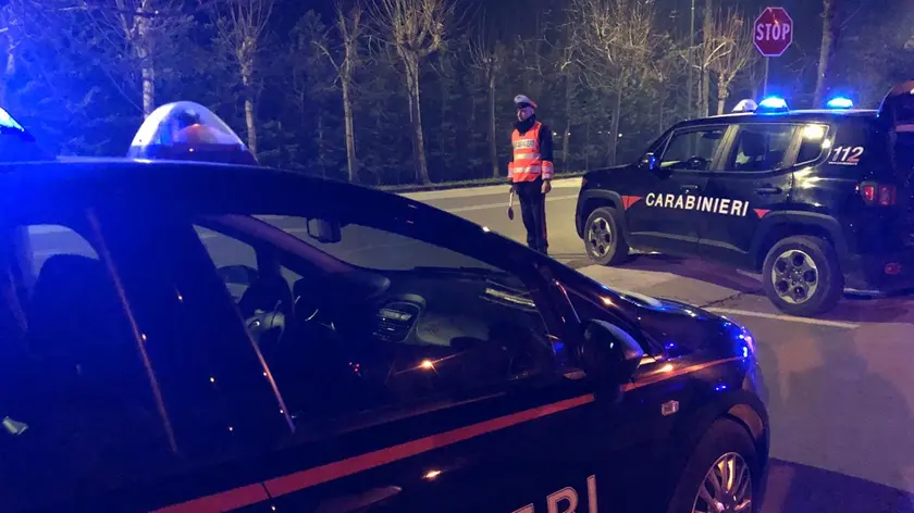 Un posto di blocco dei carabinieri