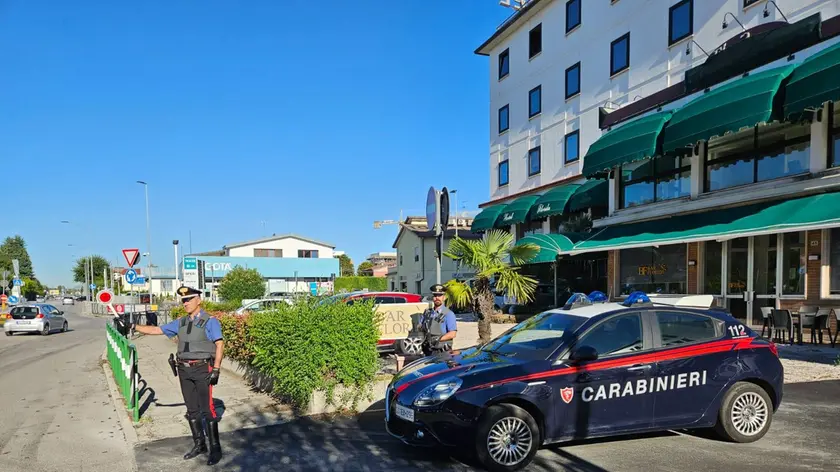 I carabinieri all’hotel Florida a Piove di Sacco