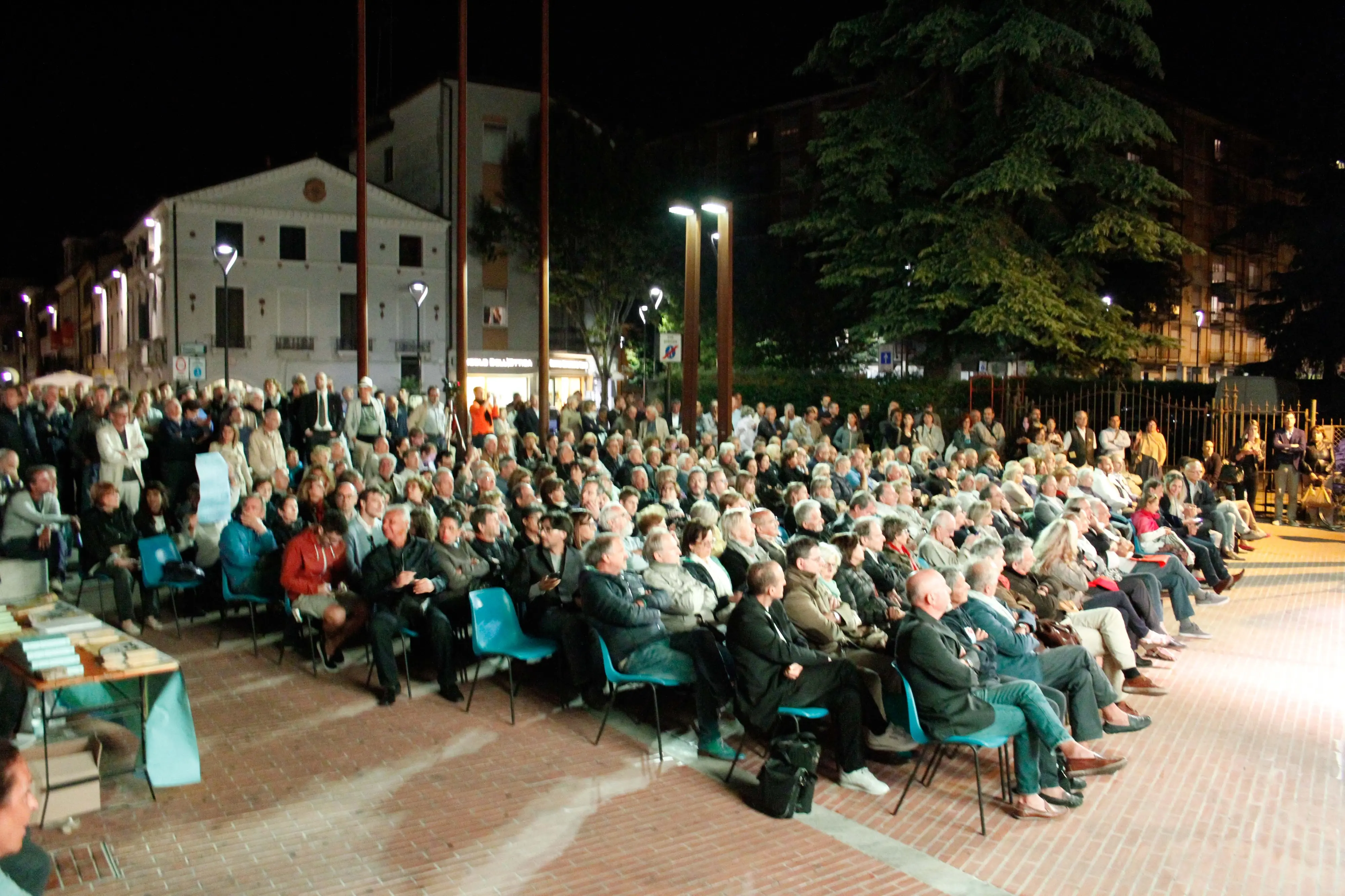 Giovedi 10 settembre Piazzetta Pellicani , LUIGI BRUGNARO . NICOLA PELLICANI, GIOVANNI MANILDO E LUCA ROMANO