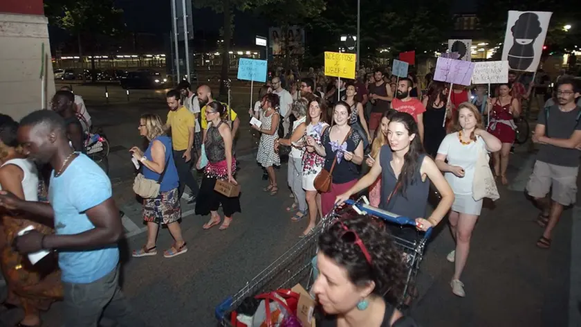 MARIAN - AGENZIA BIANCHI - PADOVA - CAMMINATA CONTRO DEGRADO