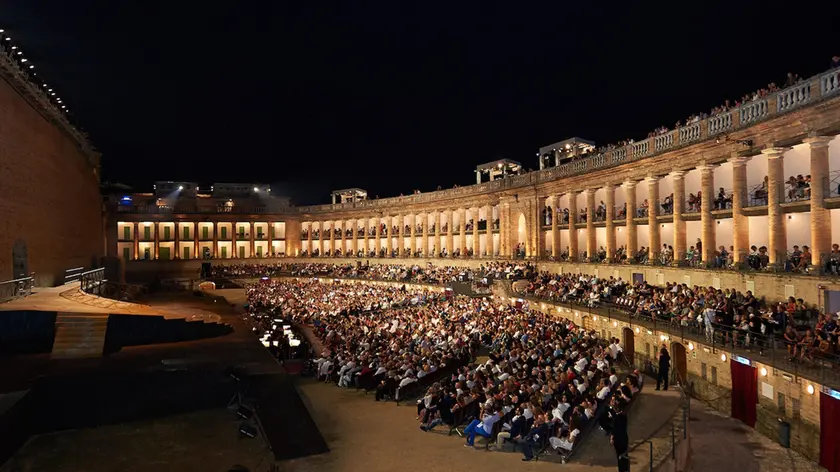 (ANSA) - MACERATA, 30 MAR - Musica: sold out allo Sferisterio di Macerata. +++ NO SALES, EDITORIAL USE ONLY +++