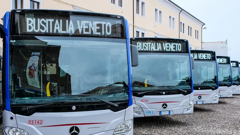 MARIAN-AGENZIA BIANCHI-PADOVA-PRESENTIAZIONE NUOVI BUS ELETTRICI