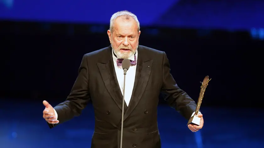 epa08012658 British filmmaker Terry Gilliam receives a Lifetime Achievement Award during the opening ceremony of the 41st Cairo International Film Festival (CIFF), in Cairo, Egypt, 20 November 2019. The CIFF runs from 20 to 29 November. EPA/KHALED ELFIQI