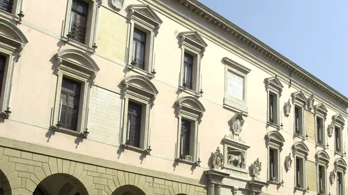 PD 28 luglio 2003 G.M...Bò , facciata ..(MILANESI) Facciata del Bò - MILANESI