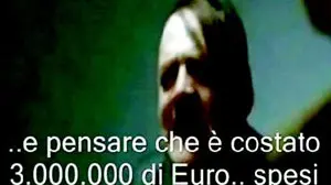 Un fermo-immagine tratto dal video di protesta per il blocco di Uniweb