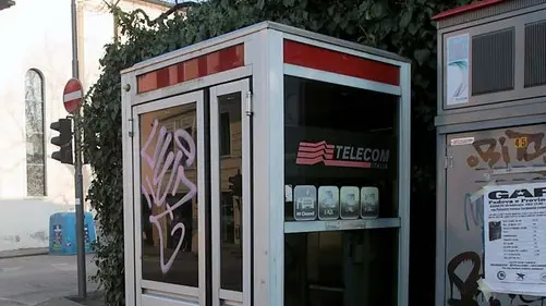 MARIAN - CABINE TELEFONICHE. VIA SAN PROSDOCIMO