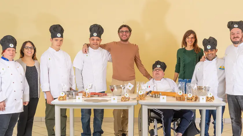 Monselice (PD), 20 novembre 2019. Progetto "Umami". Nella Foto: il pasticcere Luca Rasi con il presidente di UMAMI e due collaboratrici.