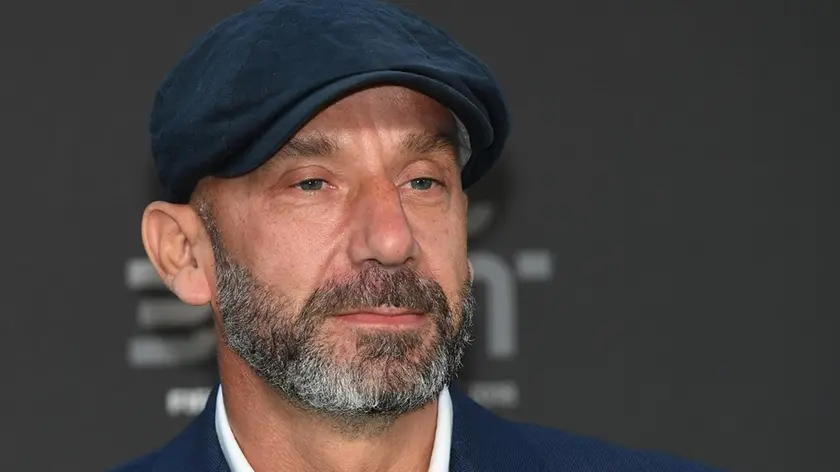 Former Italian soccer player Gianluca Vialli arrives for the Best FIFA Football Awards 2018 in London, Britain, 24 September 2018. EPA/FACUNDO ARRIZABALAGA