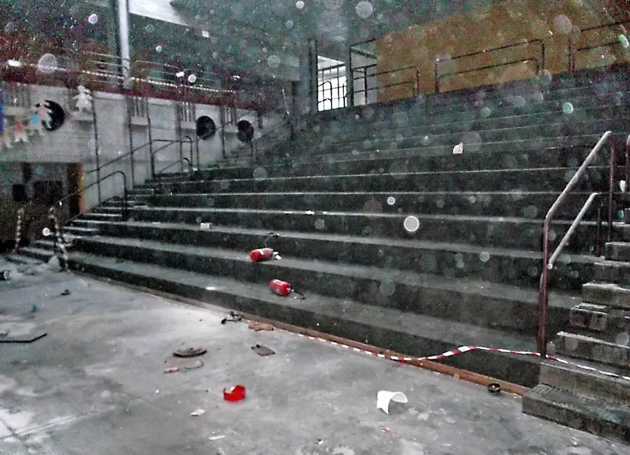 Este, 07 Mar 15 Danni vandalici alla scuola Media Zanchi di Este. Ph. Zangirolami