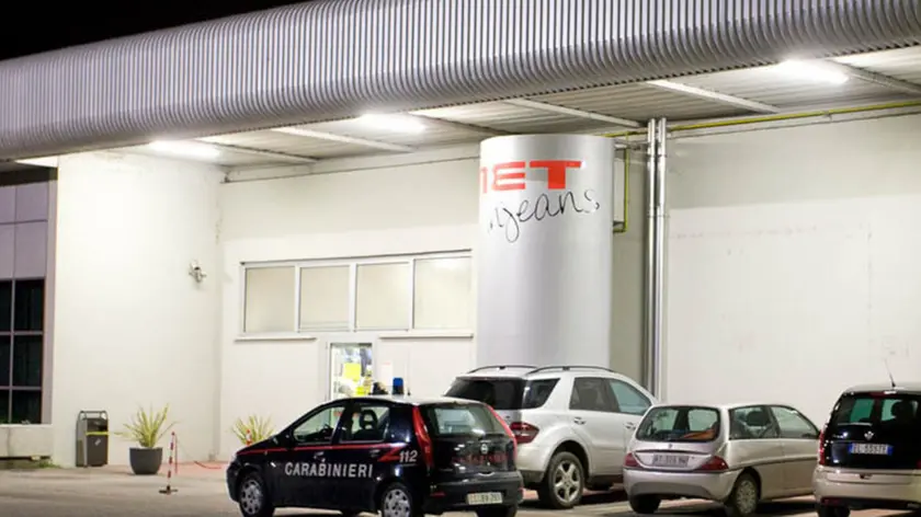 POLETTO.CARABINIERI DITTA MET CARMIGNANO