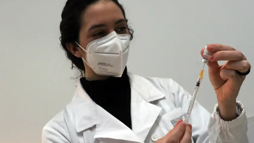 DE POLO AG.FOTOFILM VILLORBA ANZIANI PRIMI VACCINATI AL BOCCIODROMO