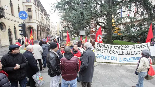 POLETTO - DIPENDENTI LICENZIATI SANTA TECLA - PREFETTURA