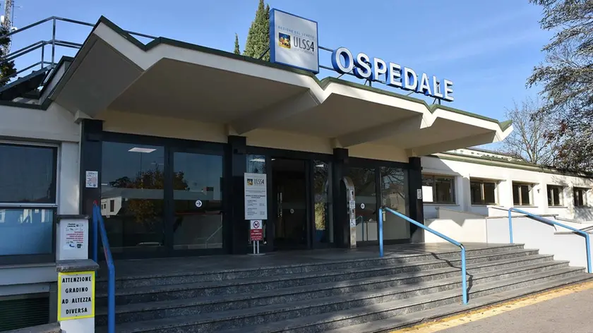 DE POLO - DINO TOMMASELLA - SAN DONA' - INGRESSO OSPEDALE