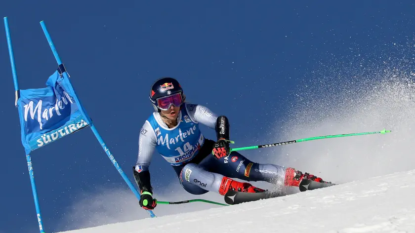 Sofia Goggia of Italy in action during the Women's Giant Slalom race at the FIS Alpine Skiing World Cup in Kronplatz, Italy, 30 January 2024. ANSA/ANDREA SOLERO