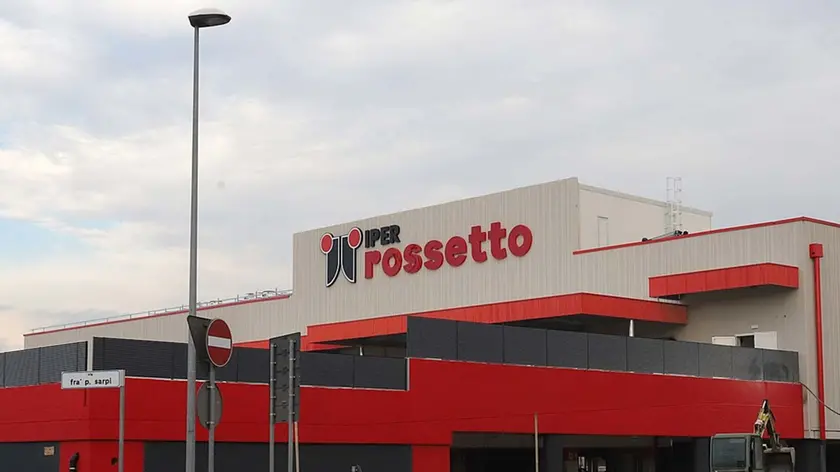 TOME' - AGENZIA BIANCHI - PADOVA - IPER ROSSETTO