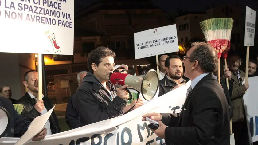 BELLUCO.PROTESTE ASCOM CRC ABANO.