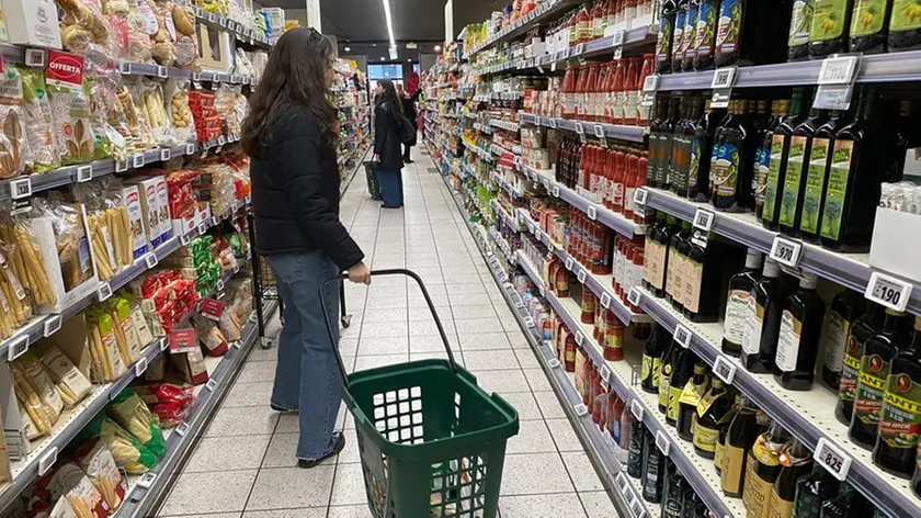 La spesa in un supermercato