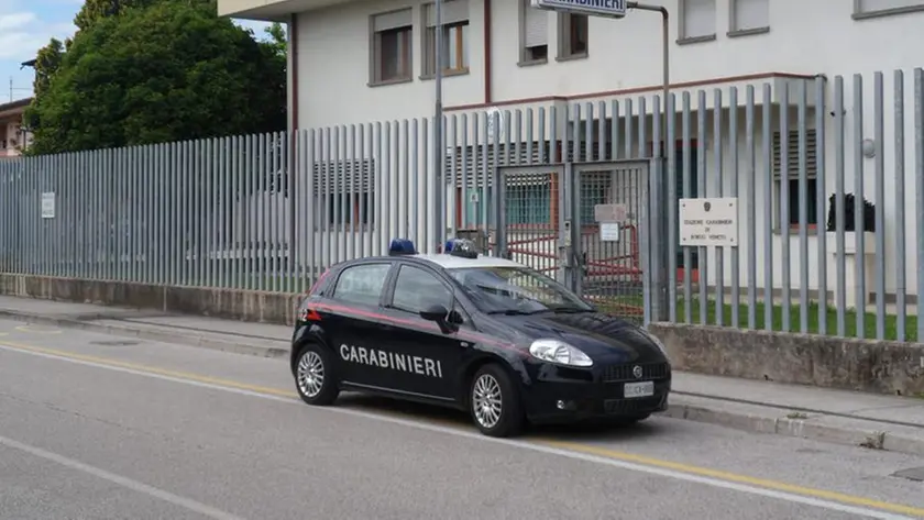 I carabinieri hanno arrestato un 38enne per spaccio