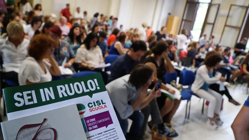 Il tema del precariato affrontato nel corso di un’assemblea (foto Bianchi)