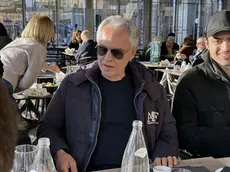 Andrea Bocelli al Caffè Cavour a Padova (foto Bianchi)