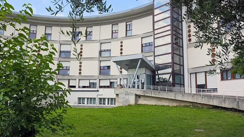 L’esterno della Casa di Cura di Abano Terme