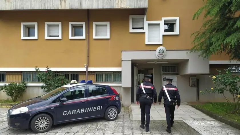 Stalking via WhatsApp ai familiari: arrestato 21enne a Conselve