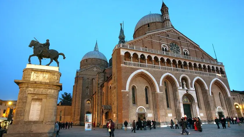 La Basilica di Sant'Antonio (foto Bianchi)