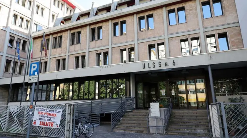 La sede centrale della Ulss 6 Euganea in via Scrovegni