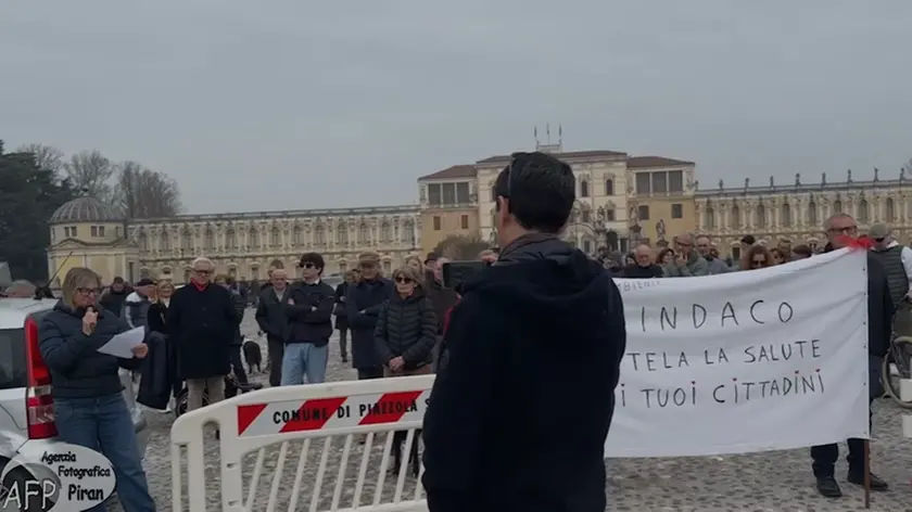 La protesta a Piazzola sul Brenta