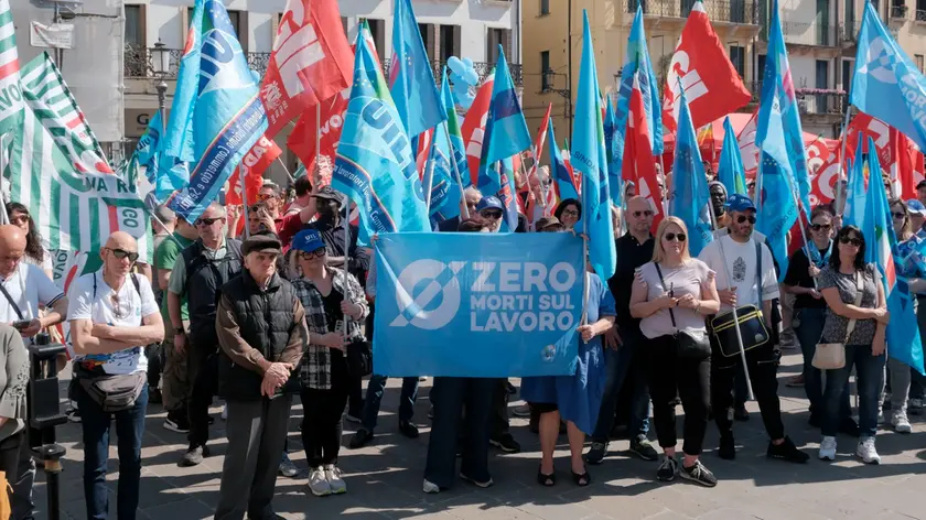 Lavoratori in Piazza dei Signori per il Primo maggio