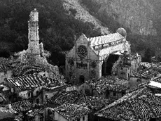 Il Duomo di Gemona dopo il terremoto