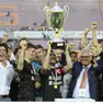 Nico Pulzetti alza la Supercoppa vinta nel 2018 dal Padova