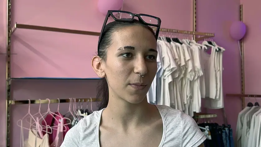 La commessa Yasmine Ayari