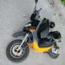 Lo scooter scagliato contro il vigile urbano a Cittadella