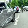 Una delle auto danneggiate nel tratto di A28 tra Fontanafredda e Sacile Est