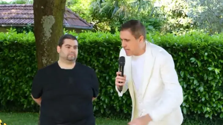 Moreno Morello (a destra) con Cristiano Gobbi, bersagliato di multe