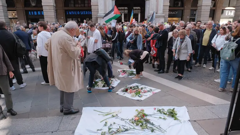 Manifestazione sul Liston (foto Bianchi)