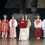 Una sfilata di abiti tradizionali cinesi in Salone
