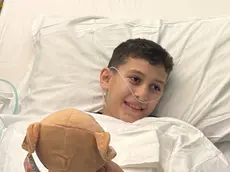 Il piccolo Abdullah, 10 anni, arrivato a Padova da Gaza per curarsi