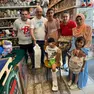 I bambini di Gaza nel negozio Auto e Treni