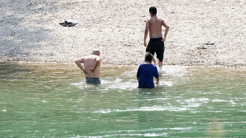La spiaggetta sul Brenta a Campo San Martino
